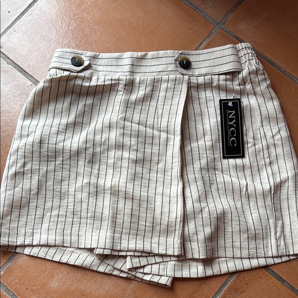 NYCC Beige and Black Striped Skirt Sz S